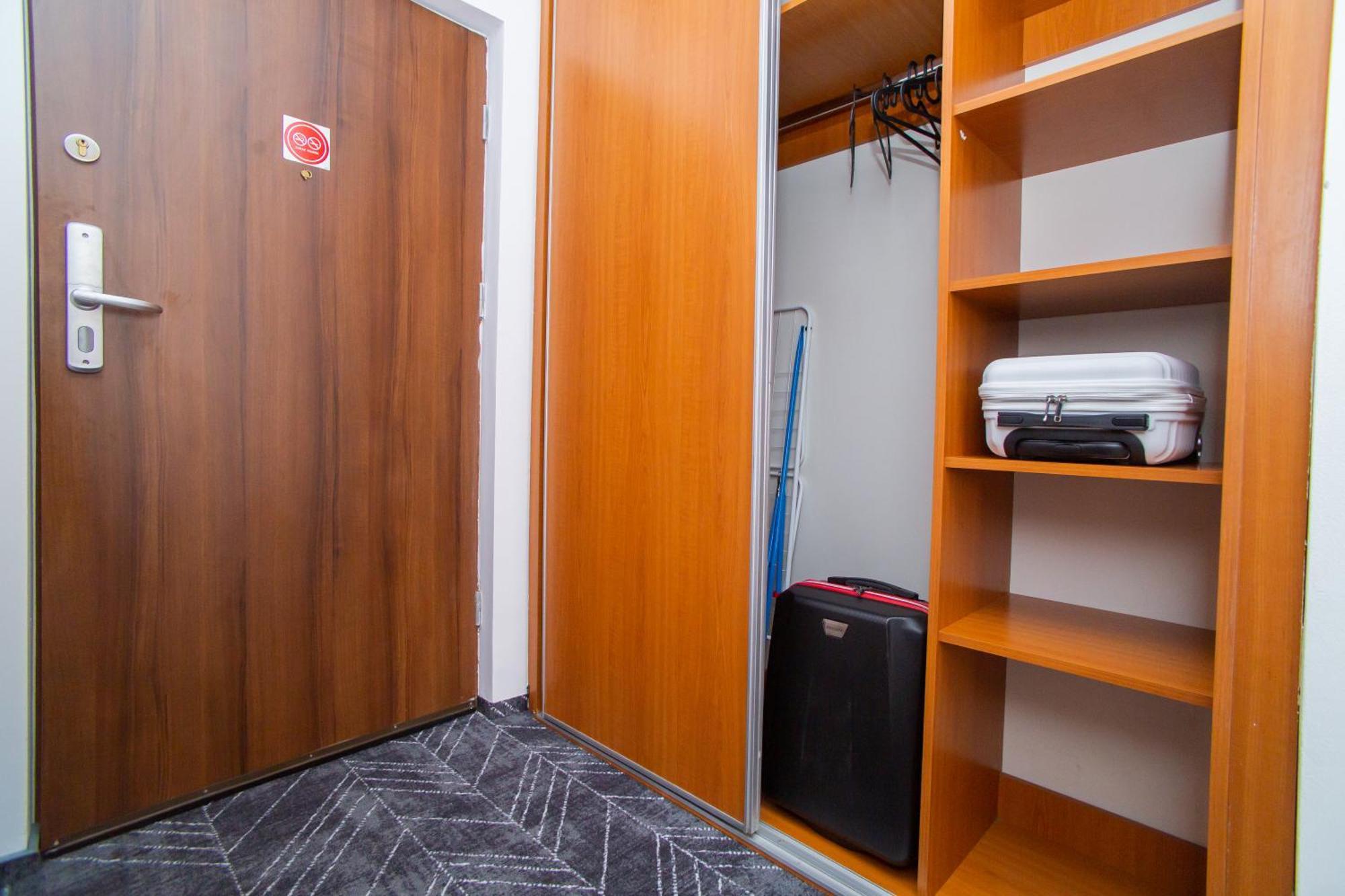 Warsaw Apartments - Apartamenty Wilanow Стая снимка