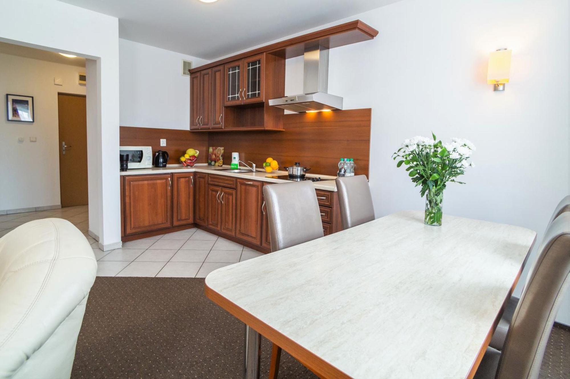 Warsaw Apartments - Apartamenty Wilanow Стая снимка