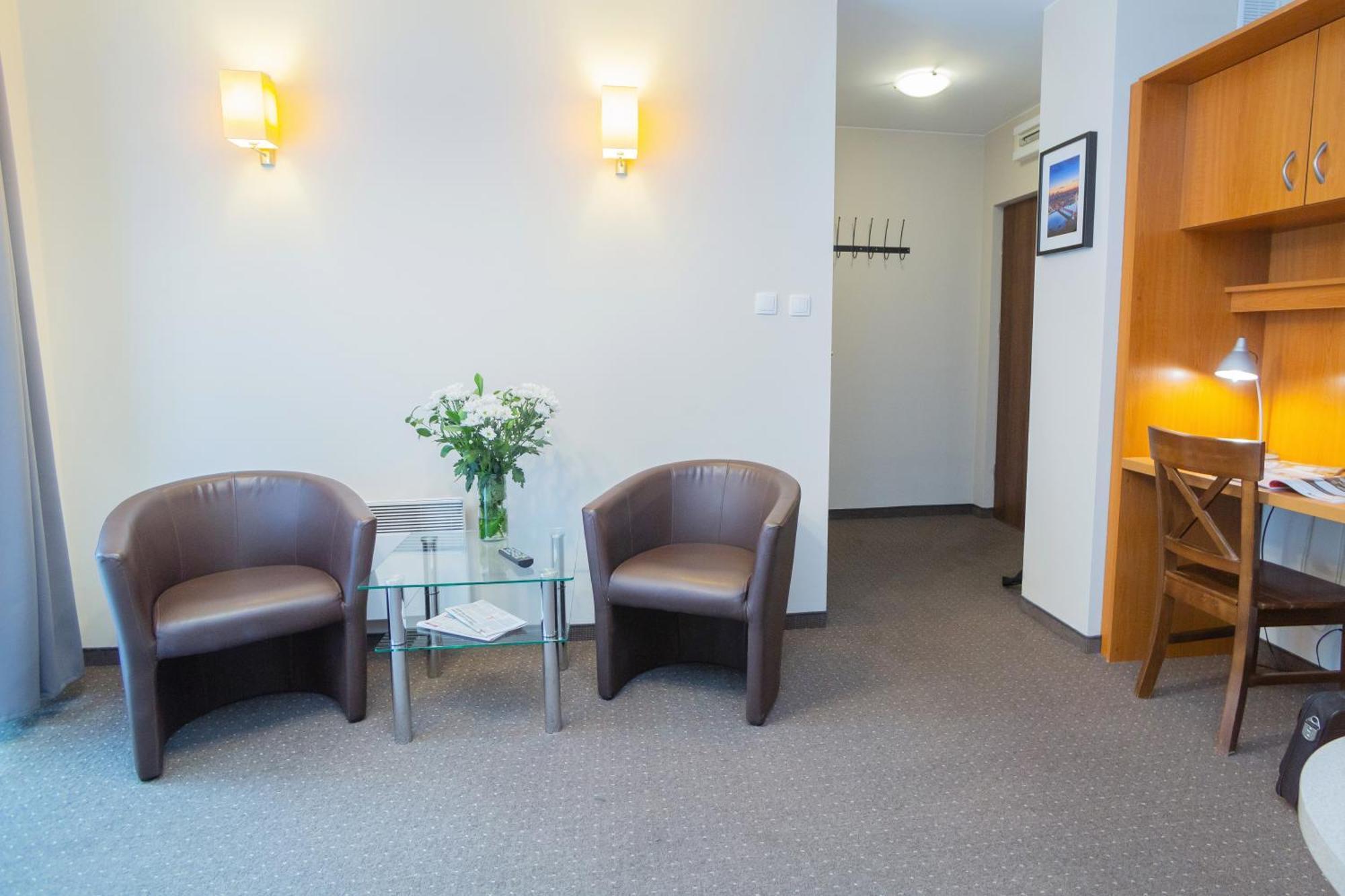 Warsaw Apartments - Apartamenty Wilanow Стая снимка